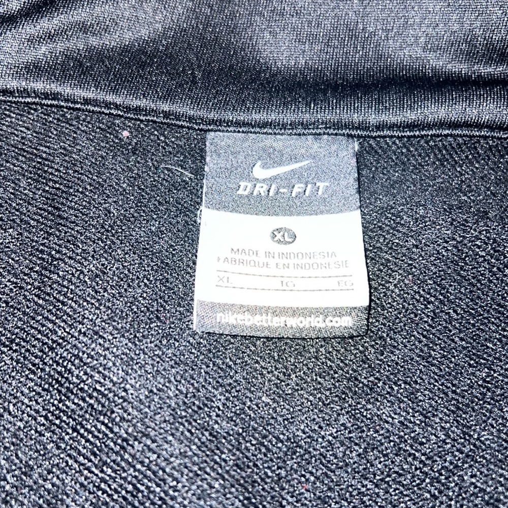 Nike Jacket - image 4